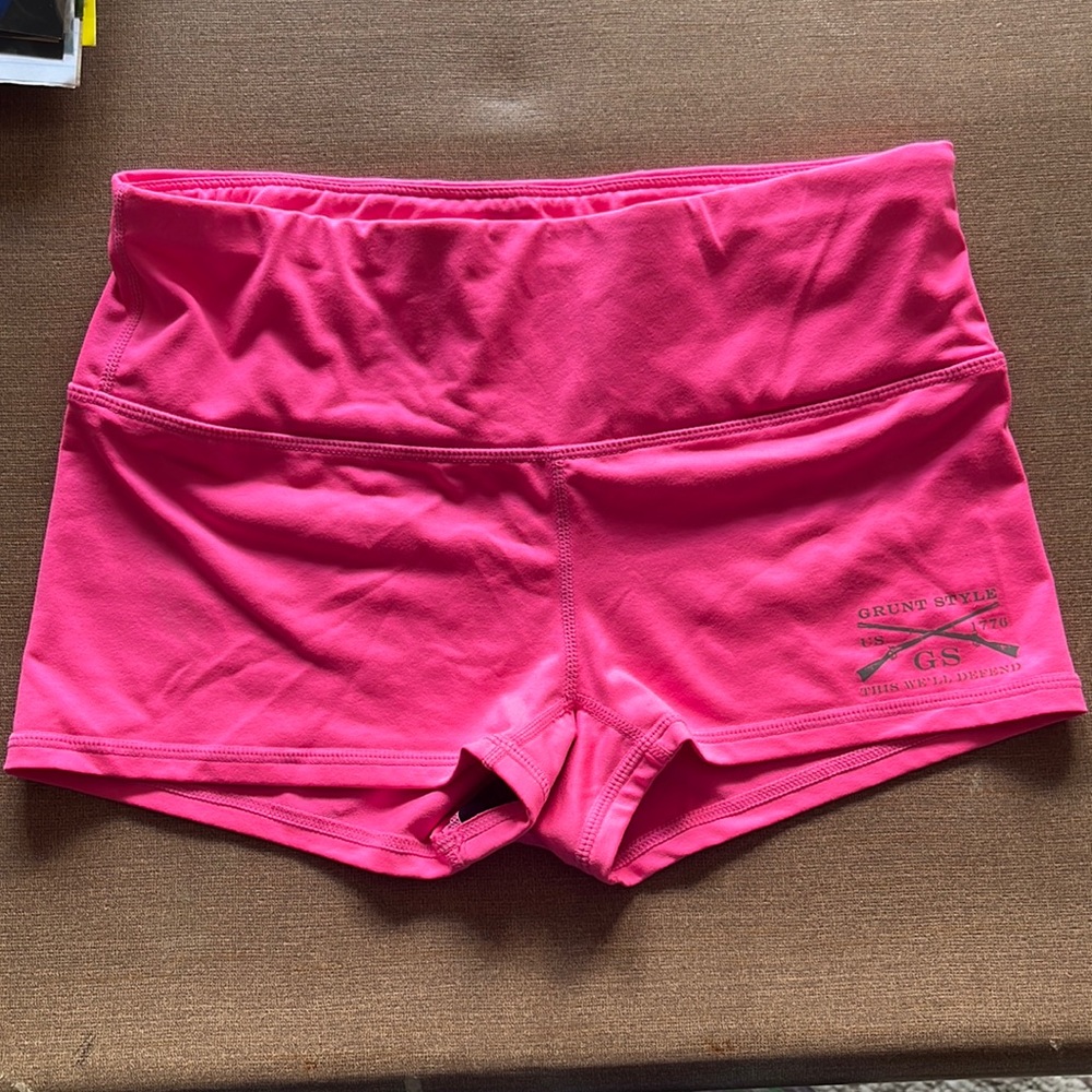 Grunt style booty shorts